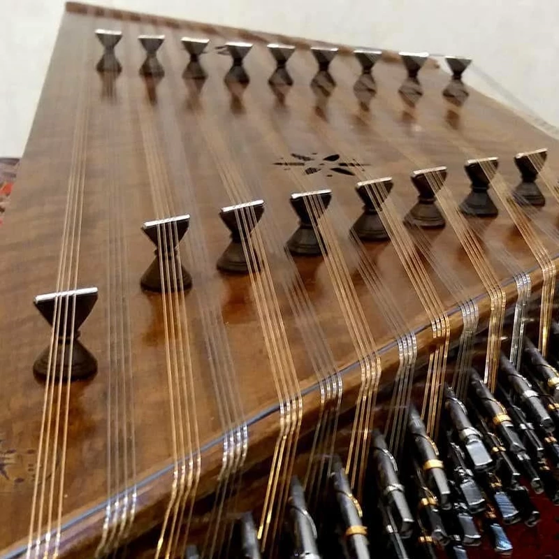 سنتور 4 مهر شاهان دلربا گردو تمام همراه لوازم وضمانت